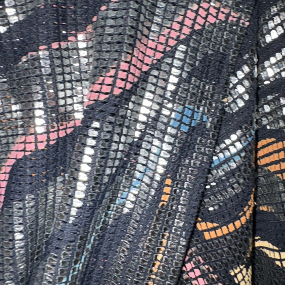 BYCKS Multicolor Patterned Top - Picture 4 of 9